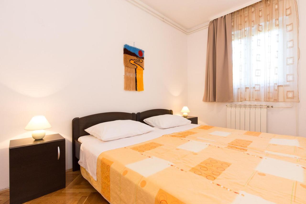 Apartment Lana *